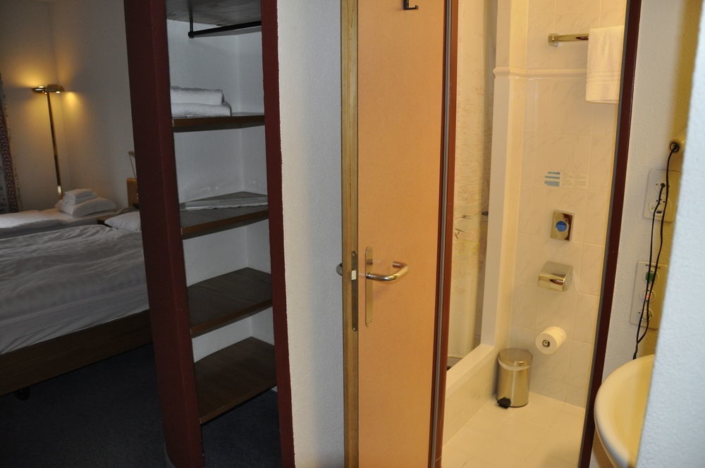 Hotel Bellinzona Sud Swiss Quality Monte Carasso Exterior foto