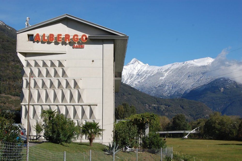 Hotel Bellinzona Sud Swiss Quality Monte Carasso Exterior foto